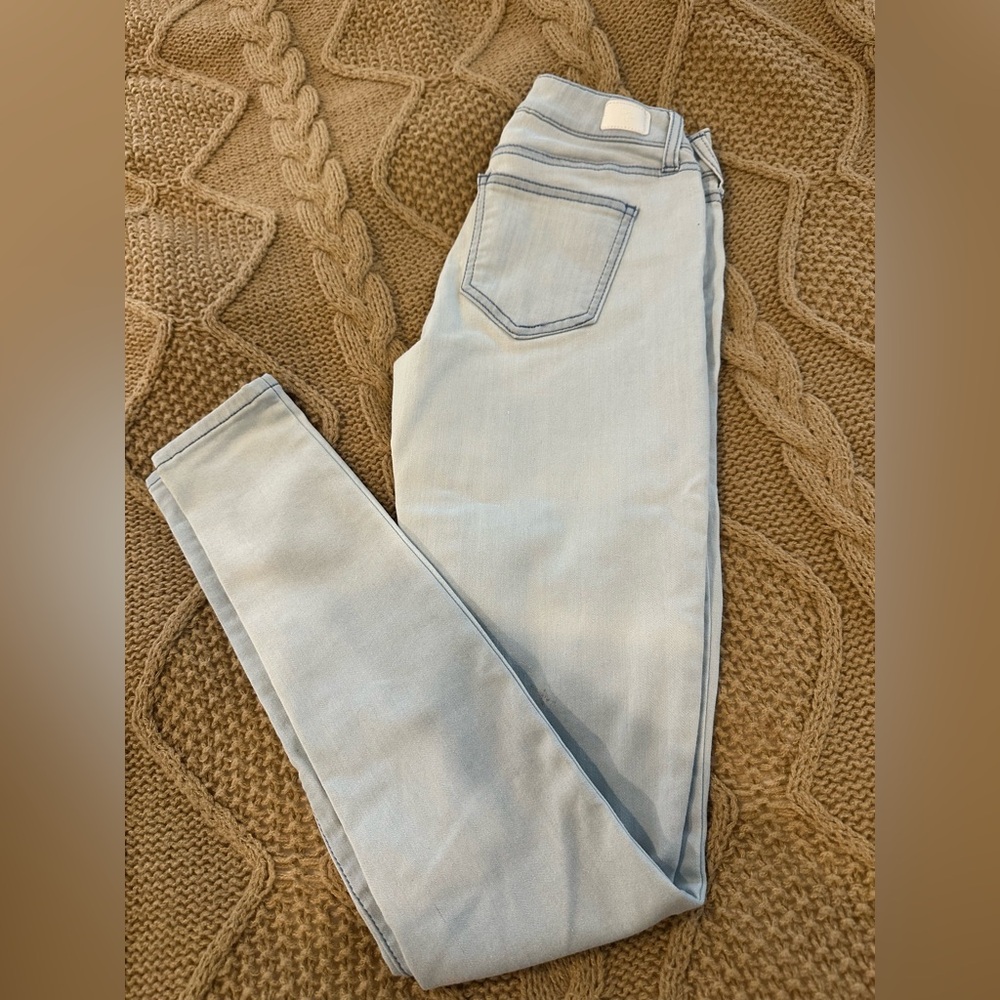 Light blue skinny jeans